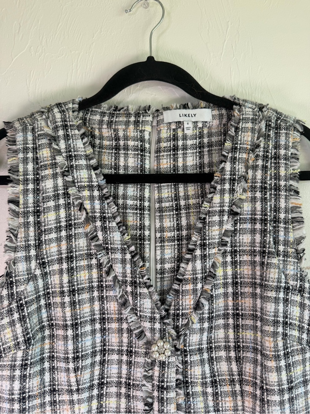 Likely Franco plaid Mini Dress Size 6 - Picture 8 of 10